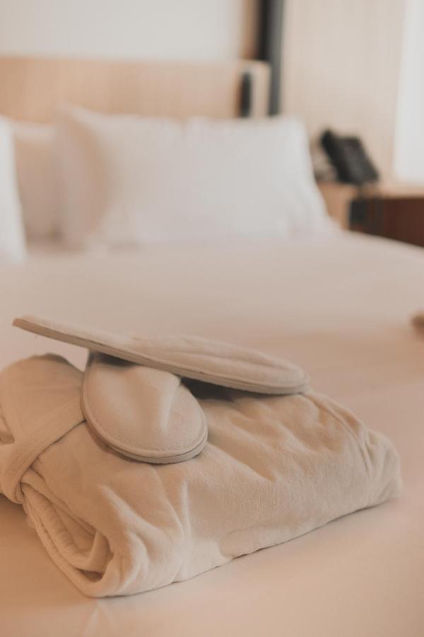 Atmos Hotel Boutique Outes Extérieur photo